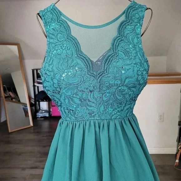 🌲🌲🌲flash sale✨ ❗Speechless fit Flare dress size 1 - Picture 4 of 5